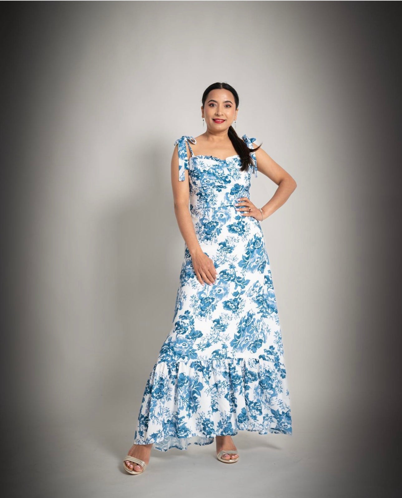 Lovely Vintage Blue Floral Maxi Dress