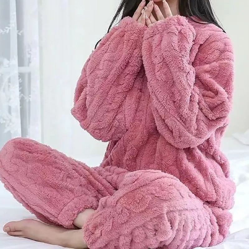 Relaxed Mood Cable Knit Pullover and Bottoms Loungewear Set