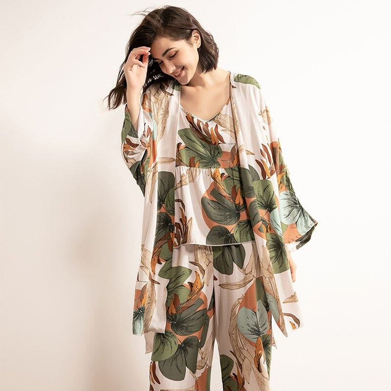 Coco Pamper Yourself in Floral Print Pajamas Set Sleepwear & Loungewear 2 / S